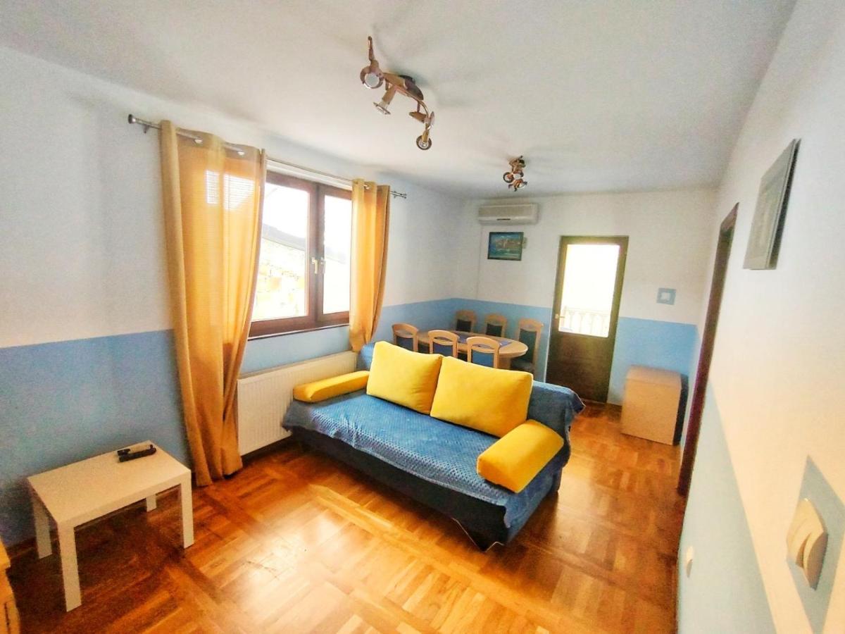 Plavi Apartman Airport Belgrad Exterior foto
